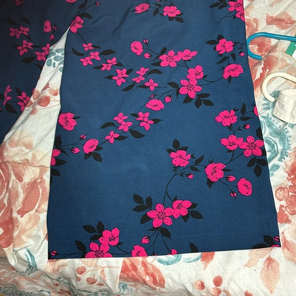 NWOT Torrid Floral Crepe Wide Leg Pant, size 00, m/l 10 - Picture 5 of 5